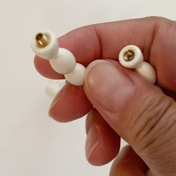 Vintage Style Beaded Choker Off White Necklace - Picture 8 of 8